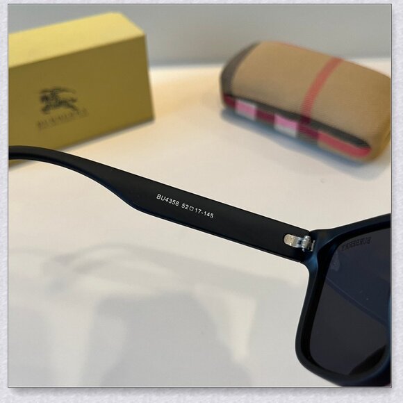 Burberry Black & Blue Square Sunglasses